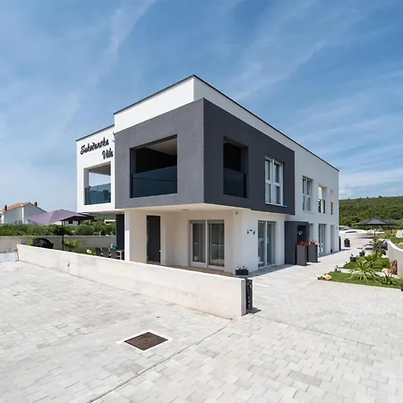 Lovely In Apartman