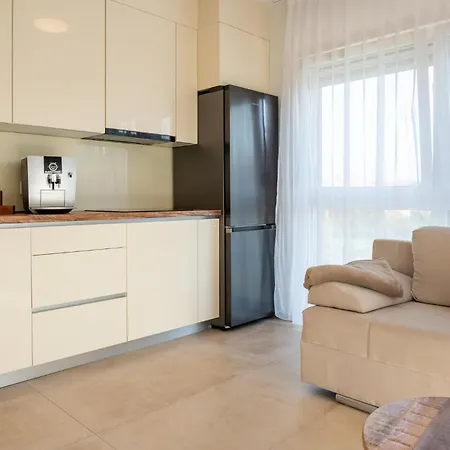 Lovely In Apartament